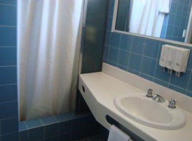 The Blakehurst Motor Inn - Southport Accommodation 5