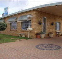 Ardeanal Motel - Southport Accommodation