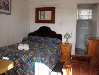 Ardeanal Motel - Southport Accommodation 1