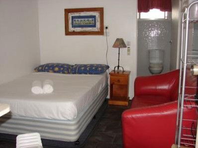 Ardeanal Motel - Southport Accommodation 2
