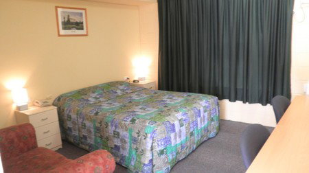 Enfield Motel - Accommodation Southport 1