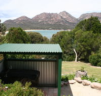 Coles Bay Waterfronters - Accommodation Southport