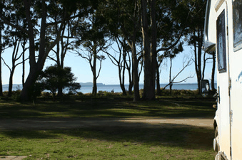 Captain James Cook Memorial Caravan Park - Accommodation Southport 2
