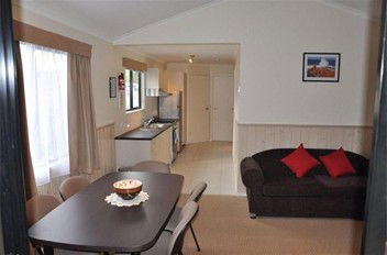 St Helens Caravan Park - Southport Accommodation 3