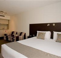 St Ives Motel Apartments - Southport Accommodation