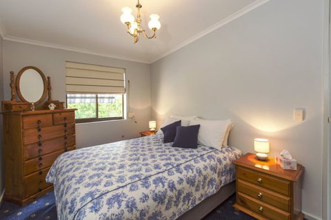 Boston Bay Apartment - Accommodation Southport 6