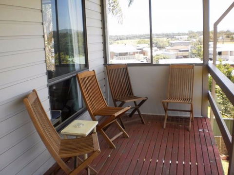 Anchors Aweigh - Southport Accommodation 0