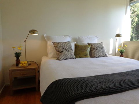 Buoys On Queens - Accommodation Southport 3