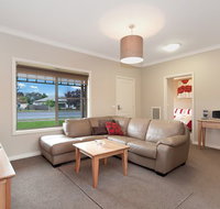 Hamilton Accommodation - Southport Accommodation