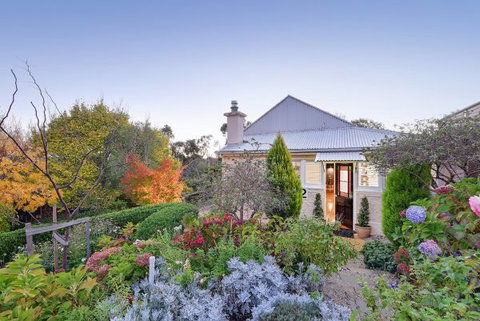 102 On Strath - Accommodation Southport 0