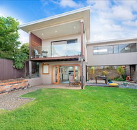 Akama Vista - Couple's retreat - Accommodation Southport