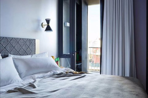 Alex Hotel Northbridge - Accommodation Southport 3