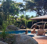 Bush Oasis Caravan Park - Southport Accommodation