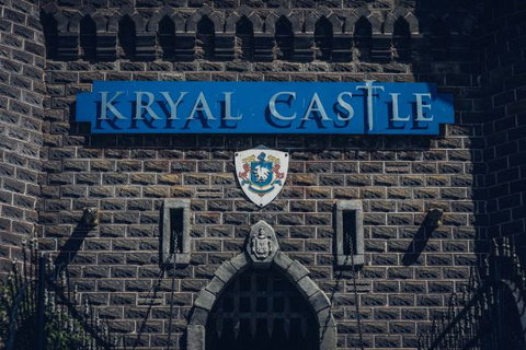 Castle Suites - Kryal Castle - Southport Accommodation 1