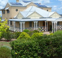 Grovely House Bed and Breakfast - Southport Accommodation