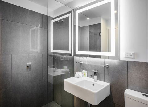 Ibis Styles Brisbane - Southport Accommodation 9