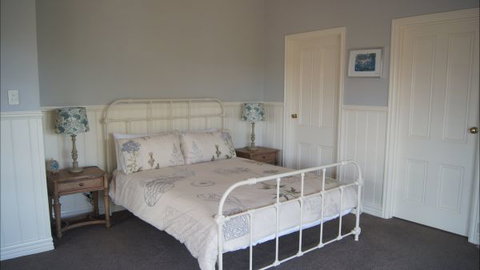 Shearer's Hill - Luxury Farm Stay - Southport Accommodation 4