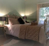 Telegraph Retreat Cottages - Accommodation Southport