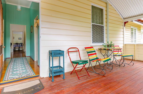 Albion Cottage - Southport Accommodation 2