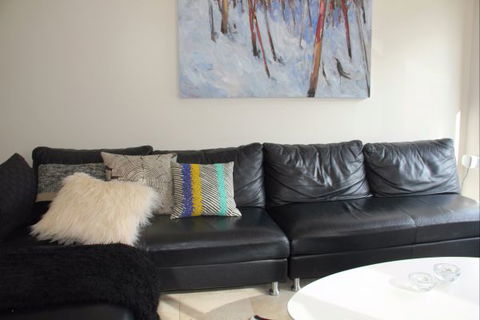 Angala Apartment - Southport Accommodation 4