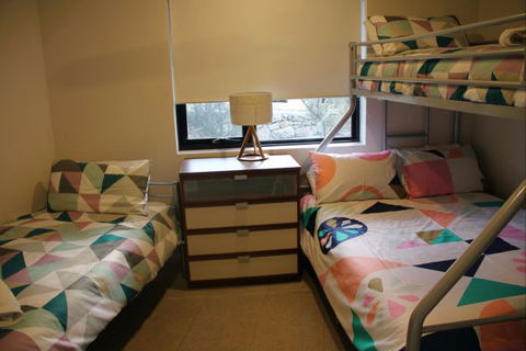 Angala Apartment - Southport Accommodation 7