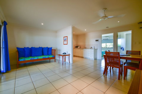 End Of The Road Motel - Accommodation Southport 2