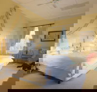 Faversham House - Southport Accommodation