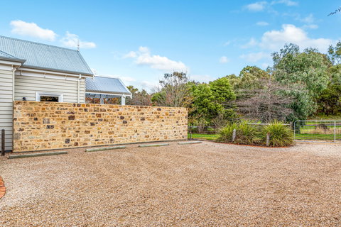 Grandview Accommodation - The Elm Tree Apartments - Accommodation Southport 7