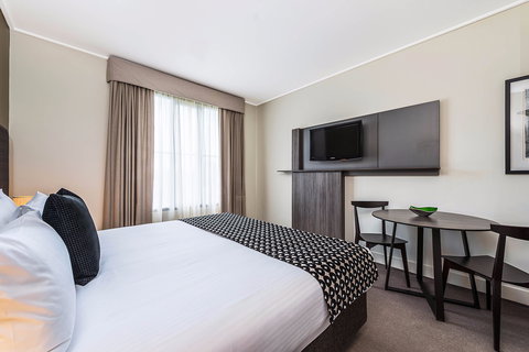 Mantra On Jolimont - Accommodation Southport 2