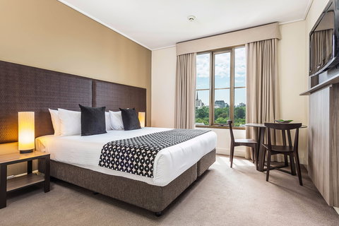 Mantra On Jolimont - Accommodation Southport 4