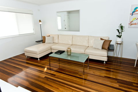 Wynnum Bayside Apartments - Southport Accommodation 3