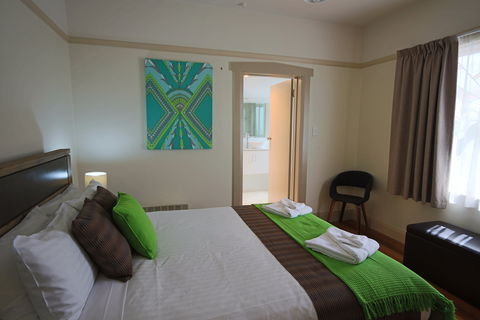 Amy Cottage - Southport Accommodation 9