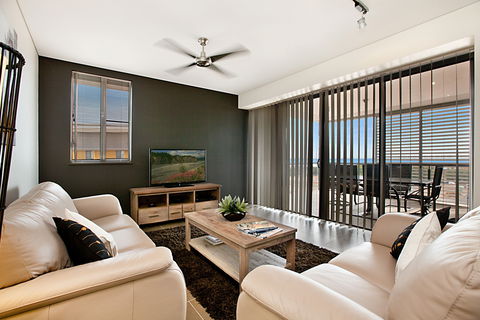 Ananya Executive - Southport Accommodation 0