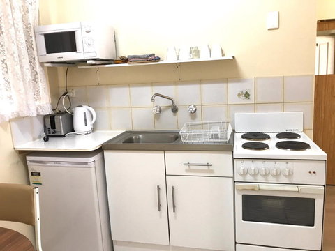 Angel's Rest Motel - Southport Accommodation 1