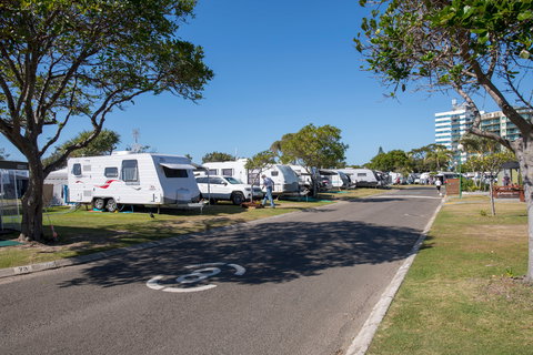 Maroochydore Beach Holiday Park - Accommodation Southport 2