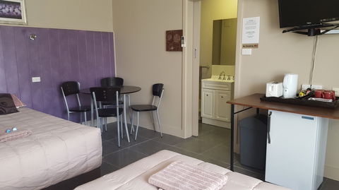 Meeniyan Motel And Bike Hire - Accommodation Southport 6