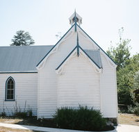 Old White Church Bed and Breakfast - Southport Accommodation