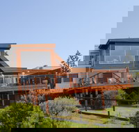 Waikiki - Beachfront Smiths Beach - Accommodation Southport