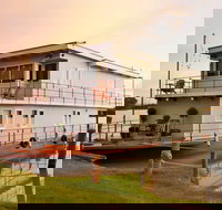 Alexia on The Murray - Accommodation Southport