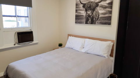 Argyle Hotel - Southport Accommodation 2