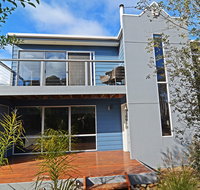 Barrakee Beach House - Southport Accommodation