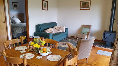 Cheviot Glen Cottages - Southport Accommodation 1