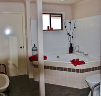 Dartmouth Motor Inn - Southport Accommodation
