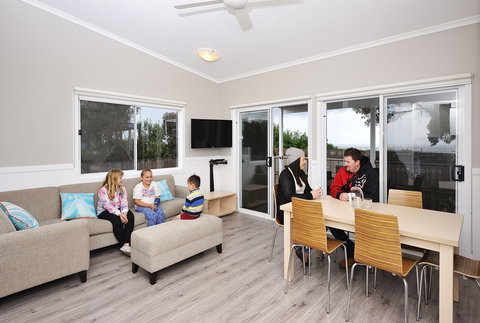 NRMA Portland Bay Holiday Park - Accommodation Southport 2