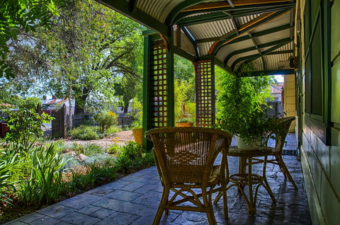 Rushton Cottage B&B Private Guest Studio - Accommodation Southport 1