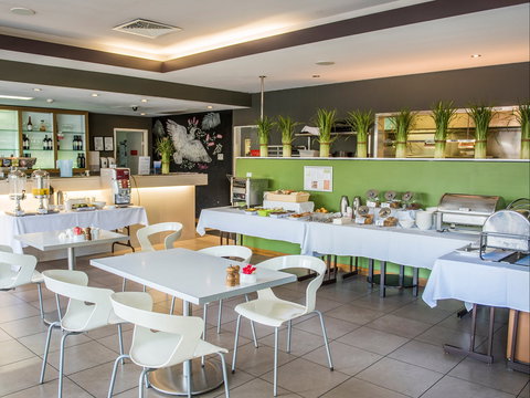 Townsville Central Hotel - Accommodation Southport 2