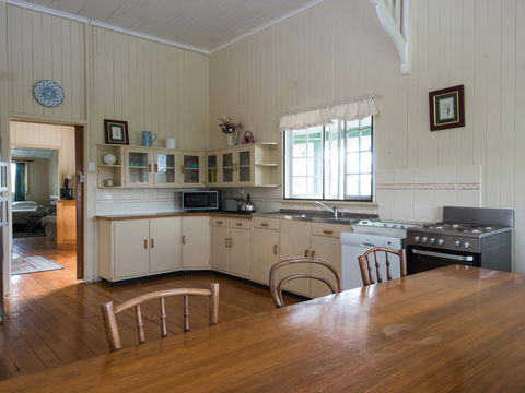 Vineyard Cottage - Accommodation Southport 2