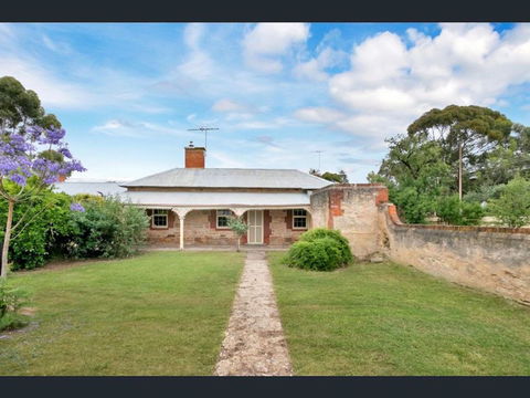 Gawler Mill Counting House - Southport Accommodation 0