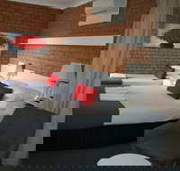 Golden Harvest Motor Inn Moree - Southport Accommodation