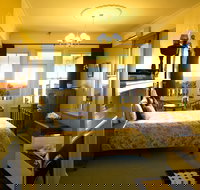 moments Mountain Retreat - Southport Accommodation